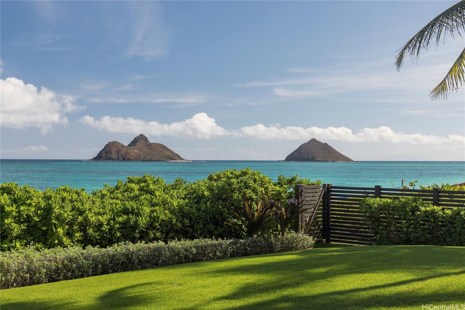 Private Residence, Kailua, sold for $23,888,888