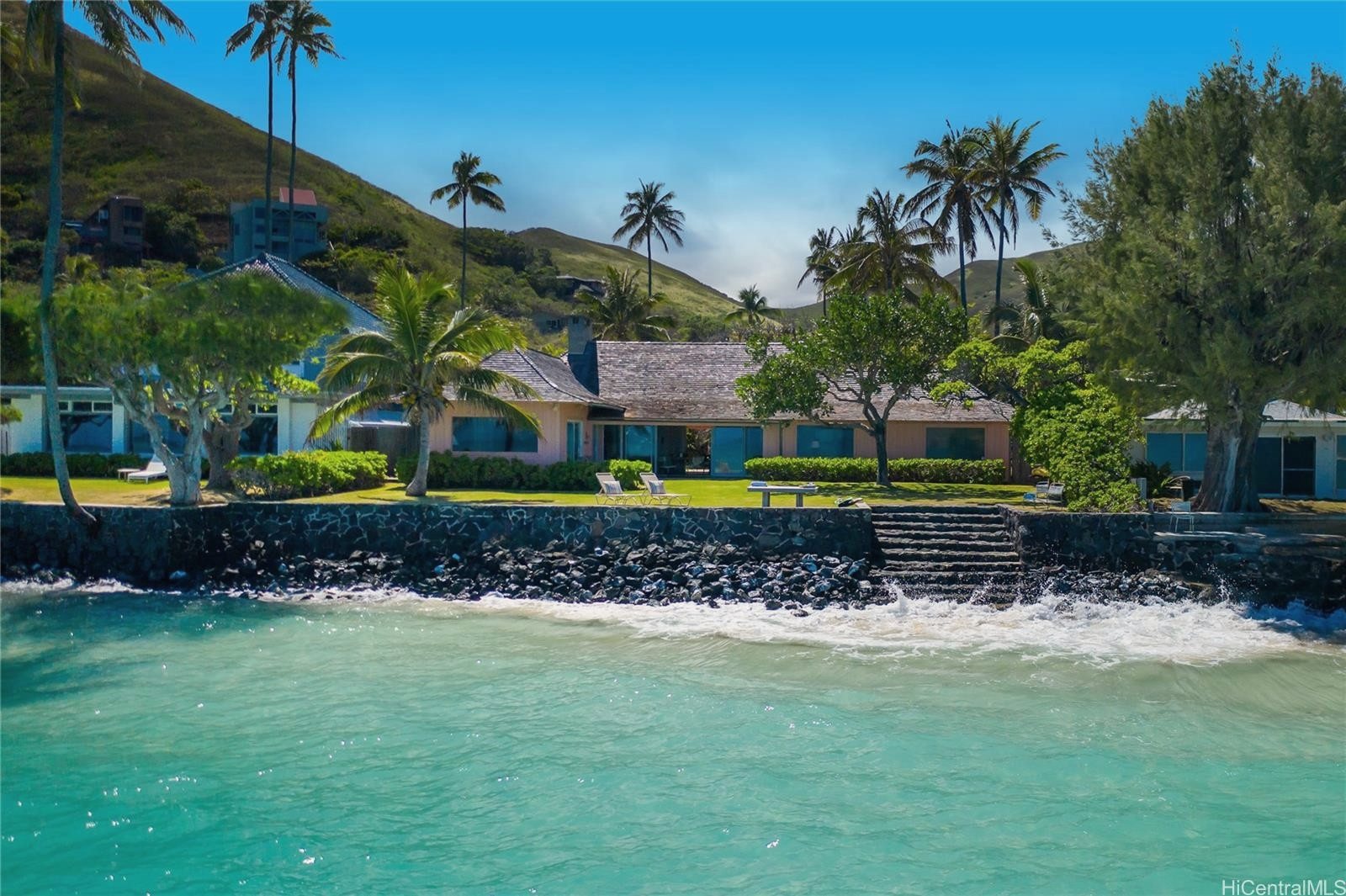 1548 Mokulua Drive, Kailua, sold for $6,800,000