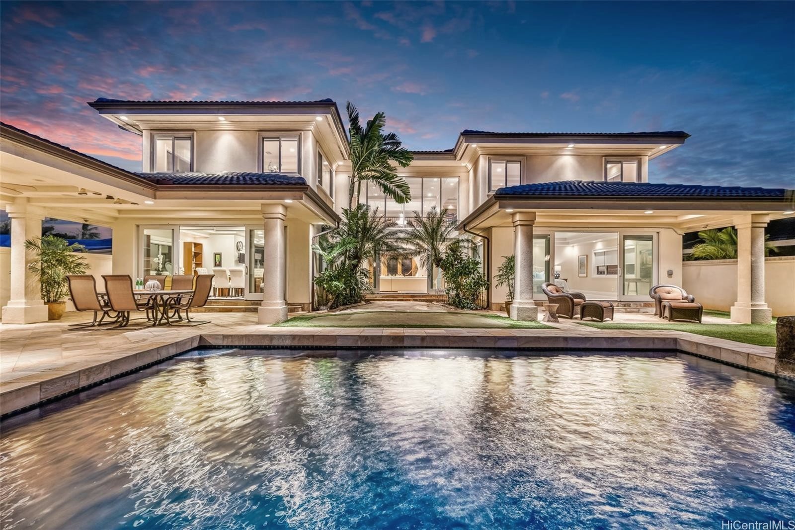 Private Residence, Honolulu, sold for $5,800,000